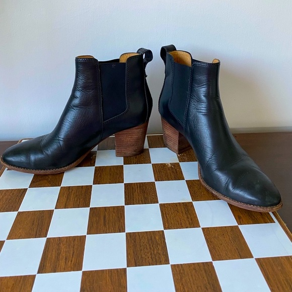 Madewell Booties size 7.5 - Picture 3 of 16
